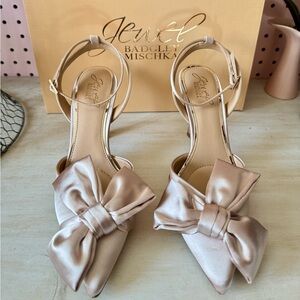 Jewel Badgley Mischka Women’s Francine Evening Pumps Size 7 New with Box